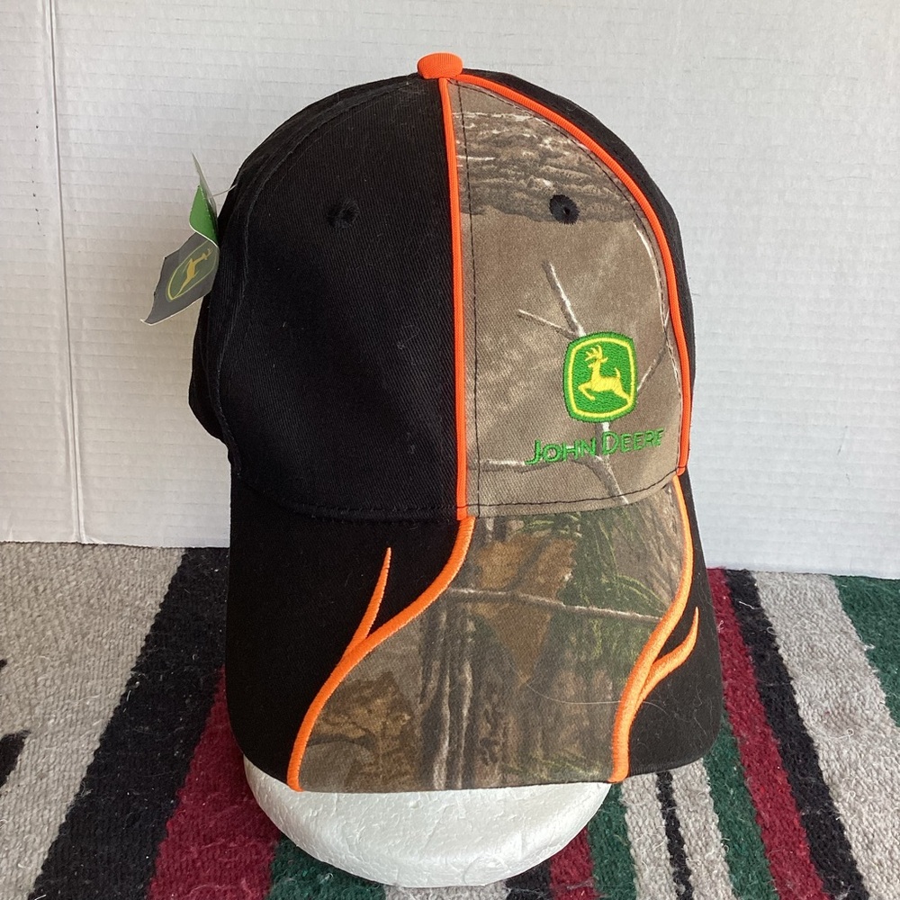 John Deere Camo Adjustable Hat NWT - Picture 2 of 11